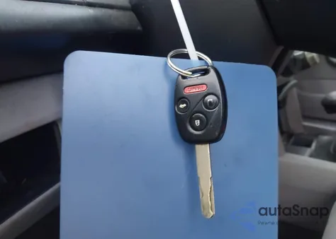 2009 Honda Accord 2.4 Lx z USA, uszkodzony, nr VIN JHMCP26329C002932